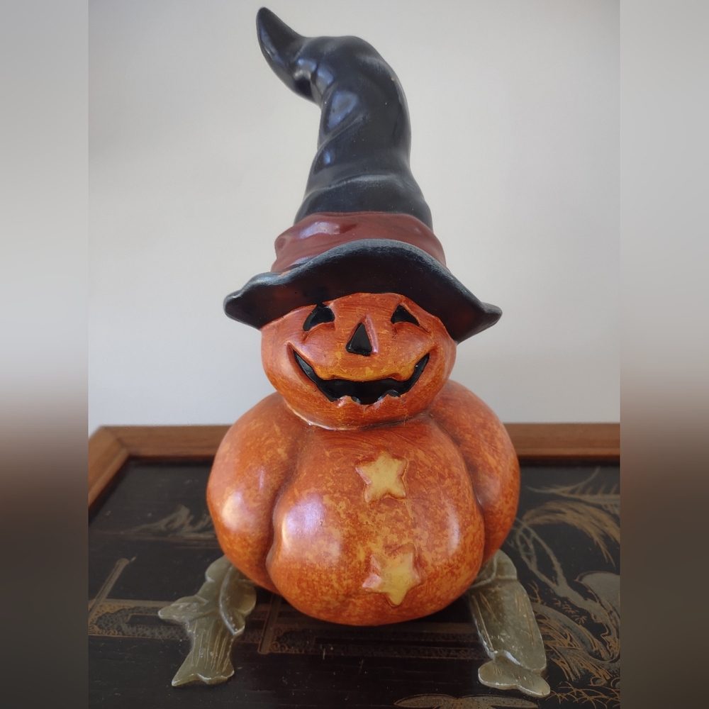 Halloween Pumpkin Figurine with Witch Hat